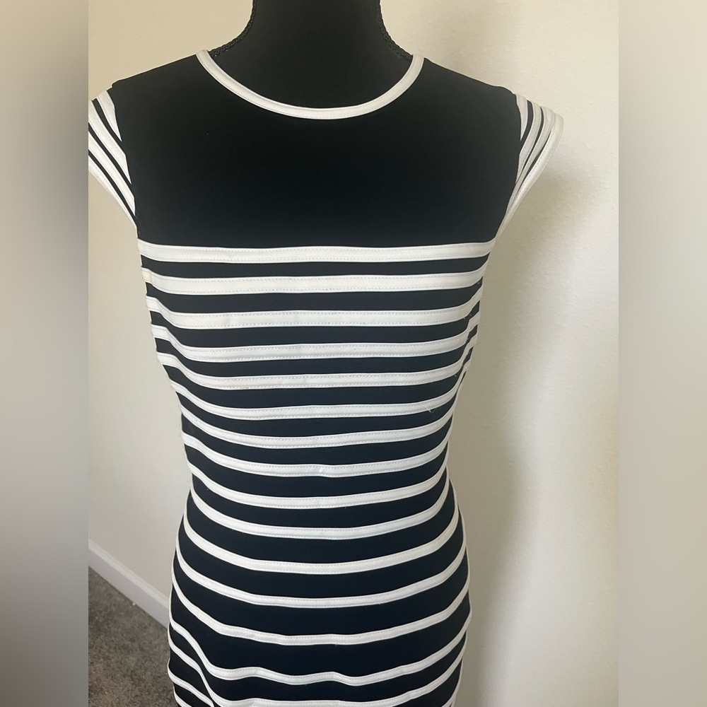 Betsy & Adam maxi dress size 6 - Picture 7 of 7